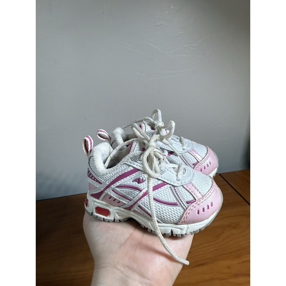 Avia Girls Baby Toddler White Pink Athletic Sneakers Y2K Lace Up Size 3